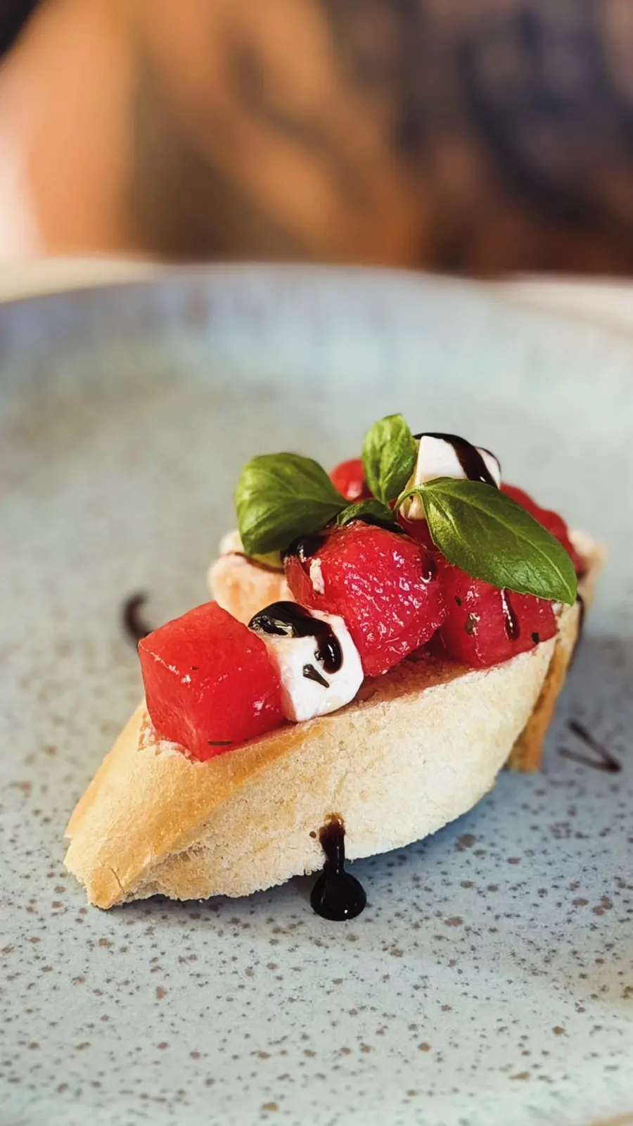 Bruschetta mit Wassermelone